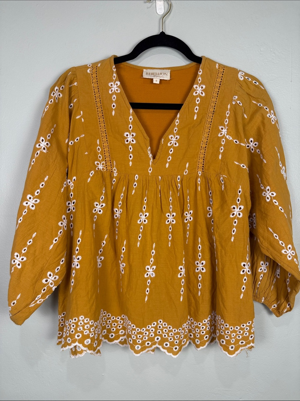 Rebelion Boho Embroidered Eyelet Blouse Mustard Yellow Size S GUC